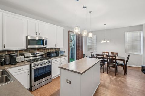 Tiny photo for 2489 Rosehall Lane, Aurora, IL 60503 (MLS # 12511476)