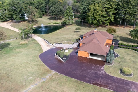 Tiny photo for 809 N 27th Street, Mt Vernon, IL 62864 (MLS # 12779036)