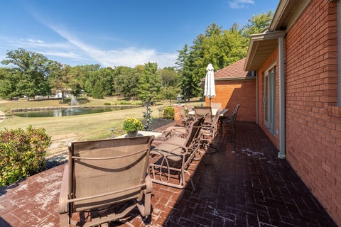 Tiny photo for 809 N 27th Street, Mt Vernon, IL 62864 (MLS # 12779036)