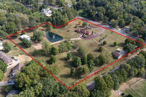 Tiny photo for 809 N 27th Street, Mt Vernon, IL 62864 (MLS # 12779036)