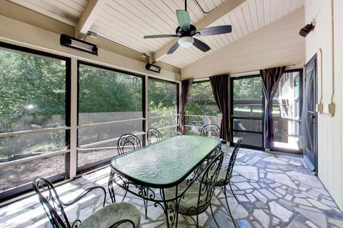 Tiny photo for 708 WOODLAND Avenue, Hinsdale, IL 60521 (MLS # 12630254)