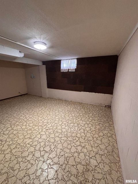 Tiny photo for 630 MISSION Drive, Kewanee, IL 61443 (MLS # QC4265568)