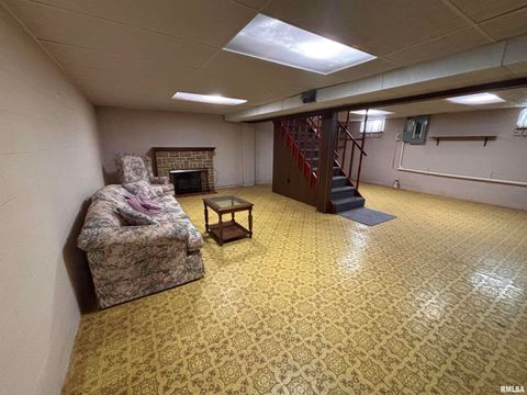 Tiny photo for 630 MISSION Drive, Kewanee, IL 61443 (MLS # QC4265568)