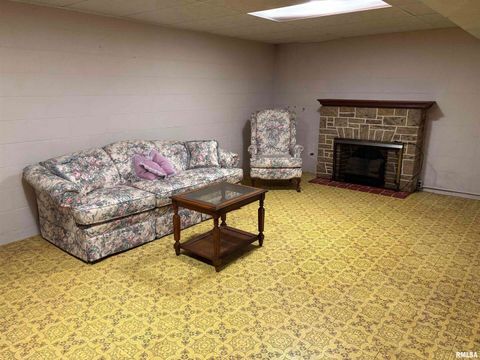 Tiny photo for 630 MISSION Drive, Kewanee, IL 61443 (MLS # QC4265568)