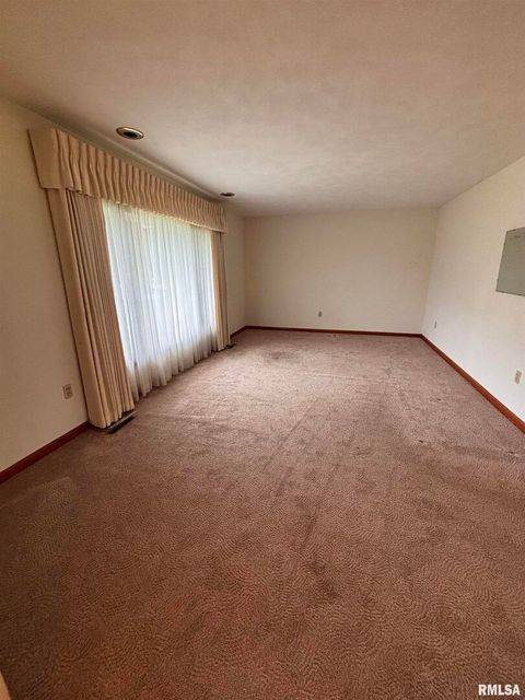 Tiny photo for 630 MISSION Drive, Kewanee, IL 61443 (MLS # QC4265568)