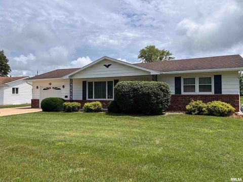 Tiny photo for 630 MISSION Drive, Kewanee, IL 61443 (MLS # QC4265568)