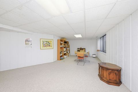 Tiny photo for 26 Lake Ridge Club Drive, Burr Ridge, IL 60527 (MLS # 12570672)