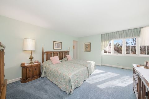 Tiny photo for 26 Lake Ridge Club Drive, Burr Ridge, IL 60527 (MLS # 12570672)