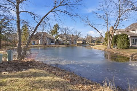 Tiny photo for 26 Lake Ridge Club Drive, Burr Ridge, IL 60527 (MLS # 12570672)
