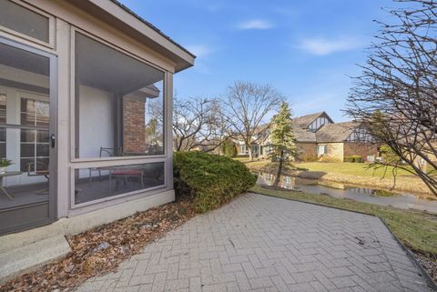 Tiny photo for 26 Lake Ridge Club Drive, Burr Ridge, IL 60527 (MLS # 12570672)