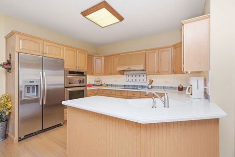 Tiny photo for 26 Lake Ridge Club Drive, Burr Ridge, IL 60527 (MLS # 12570672)