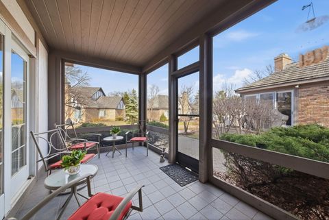 Tiny photo for 26 Lake Ridge Club Drive, Burr Ridge, IL 60527 (MLS # 12570672)