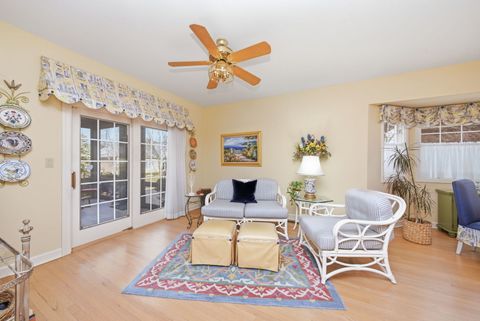 Tiny photo for 26 Lake Ridge Club Drive, Burr Ridge, IL 60527 (MLS # 12570672)