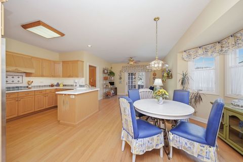 Tiny photo for 26 Lake Ridge Club Drive, Burr Ridge, IL 60527 (MLS # 12570672)