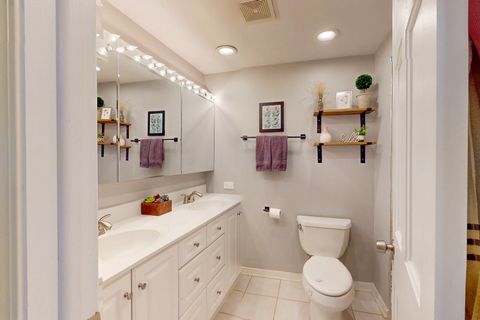Tiny photo for 315 E Reseda Parkway, Palatine, IL 60067 (MLS # 12699892)