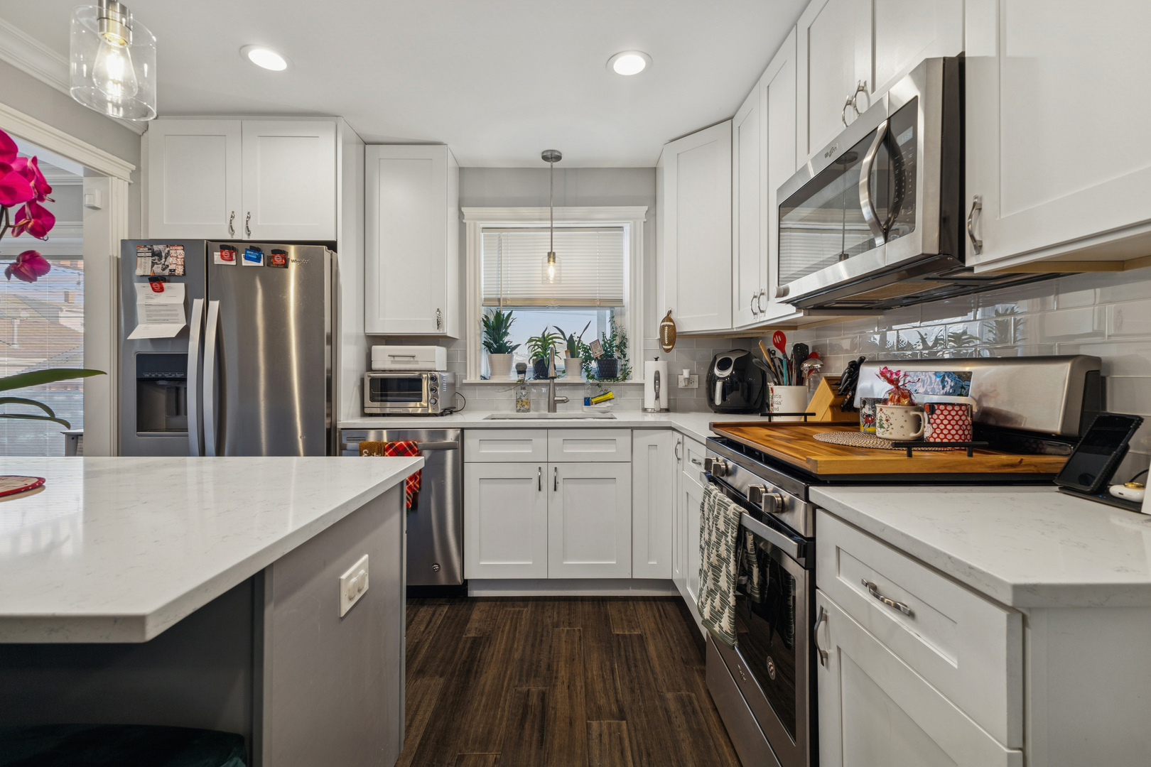 5241 S Melvina Avenue