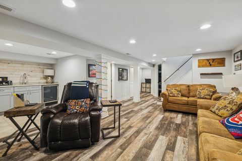 Tiny photo for 5241 S Melvina Avenue, Chicago, IL 60638 (MLS # 12535933)