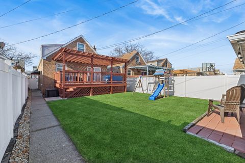 Tiny photo for 5241 S Melvina Avenue, Chicago, IL 60638 (MLS # 12535933)