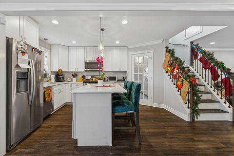 Tiny photo for 5241 S Melvina Avenue, Chicago, IL 60638 (MLS # 12535933)