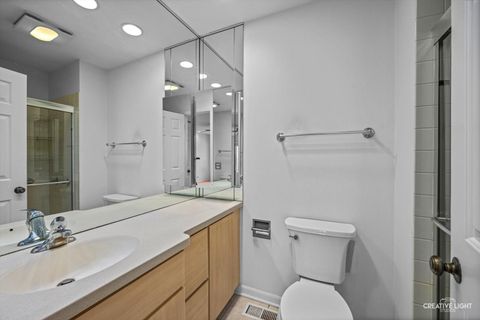 Tiny photo for 47 The Court Of Greenway Street #47, Northbrook, IL 60062 (MLS # 12498638)