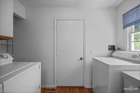 Tiny photo for 47 The Court Of Greenway Street #47, Northbrook, IL 60062 (MLS # 12498638)