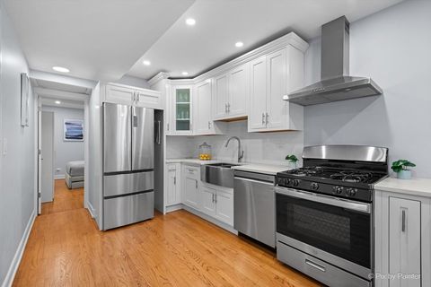 Tiny photo for 1969 N Lincoln Avenue #1, Chicago, IL 60614 (MLS # 12601508)