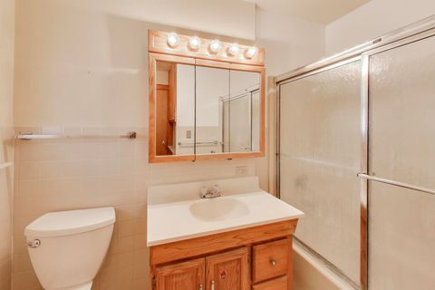 Tiny photo for 1601 Sherman Place, Des Plaines, IL 60016 (MLS # 12531585)