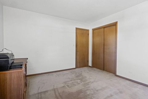Tiny photo for 505 N Maple Street, Prospect Heights, IL 60070 (MLS # 12497877)