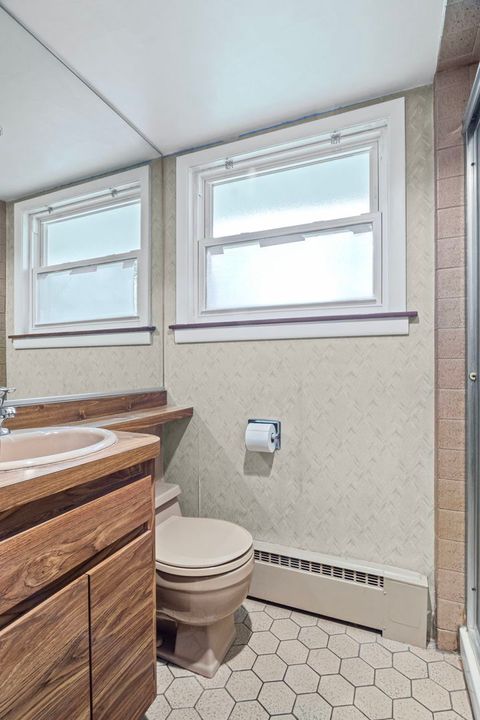 Tiny photo for 505 N Maple Street, Prospect Heights, IL 60070 (MLS # 12497877)