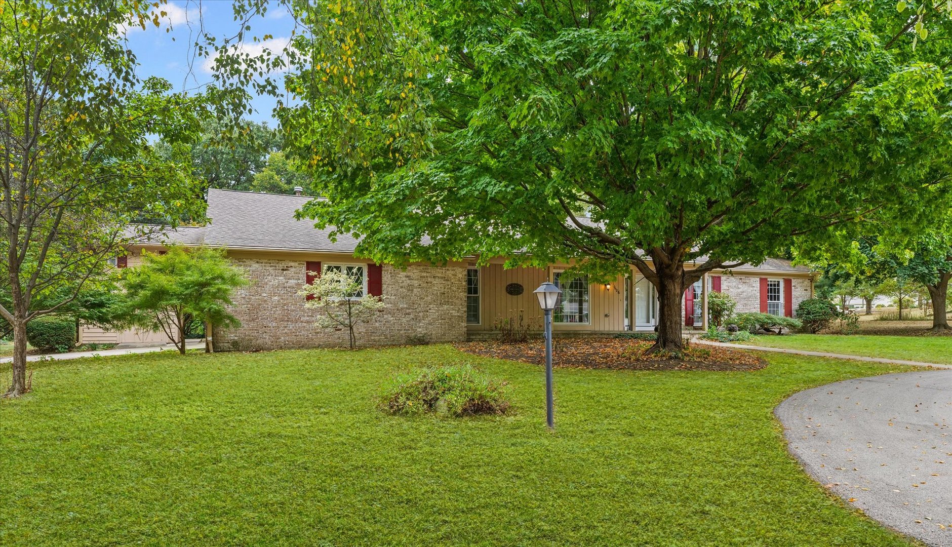 1606 Woodfield Drive