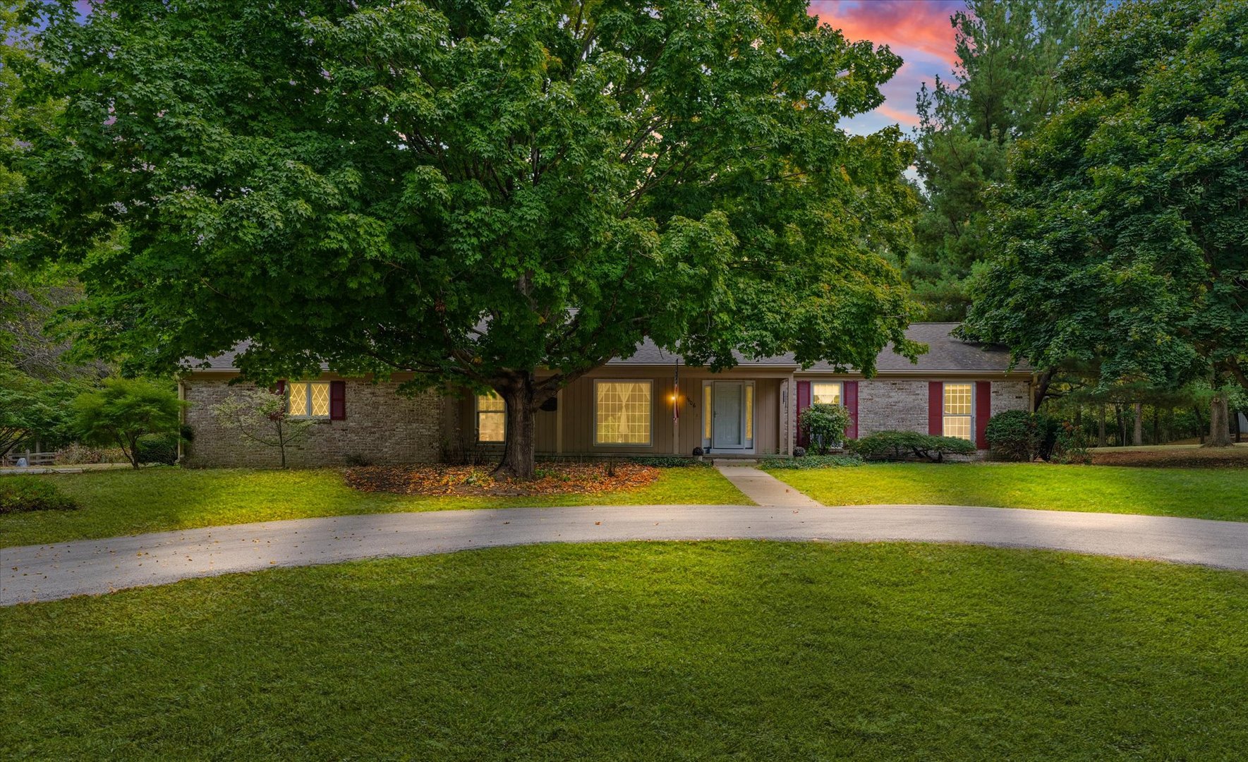 1606 Woodfield Drive