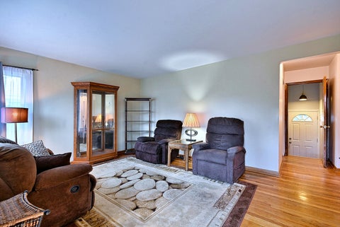 Tiny photo for 300 Wisconsin Drive, Des Plaines, IL 60016 (MLS # 12791679)