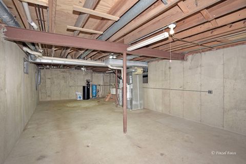 Tiny photo for 6503 Tustamena Trail, McHenry, IL 60050 (MLS # 12577732)