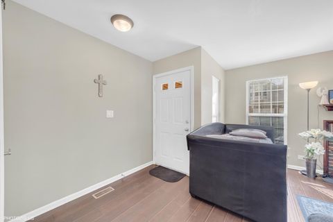 Tiny photo for 864 Lansing Court #864, Vernon Hills, IL 60061 (MLS # 12534424)