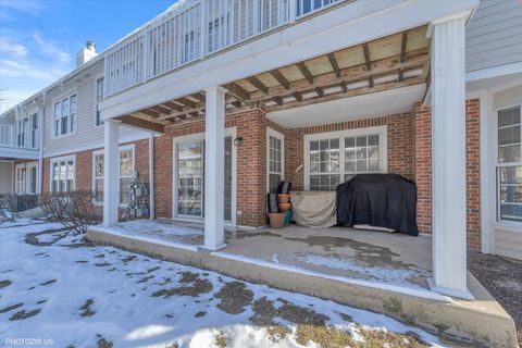 Tiny photo for 864 Lansing Court #864, Vernon Hills, IL 60061 (MLS # 12534424)