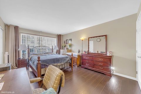 Tiny photo for 864 Lansing Court #864, Vernon Hills, IL 60061 (MLS # 12534424)