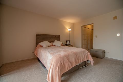 Tiny photo for 4050 Dundee Road #203, Northbrook, IL 60062 (MLS # 12322217)