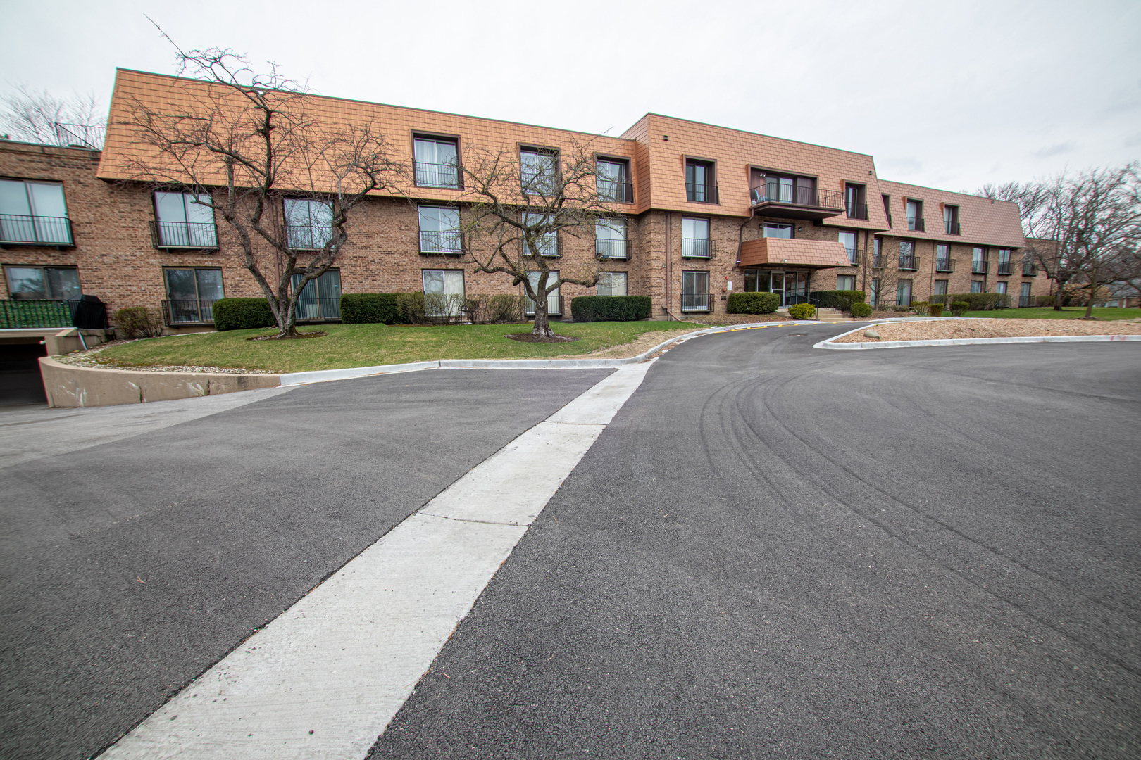 4050 Dundee Road 203