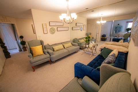 Tiny photo for 4050 Dundee Road #203, Northbrook, IL 60062 (MLS # 12322217)