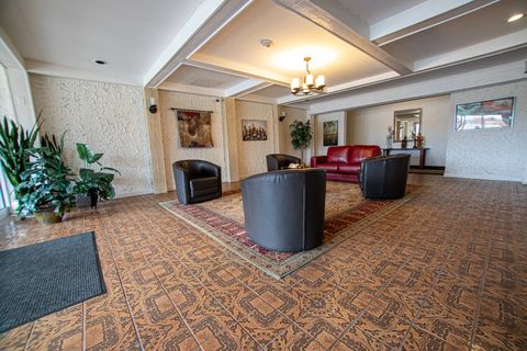 Tiny photo for 4050 Dundee Road #203, Northbrook, IL 60062 (MLS # 12322217)