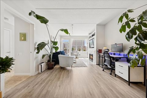 Tiny photo for 1515 N WELLS Street #5C, Chicago, IL 60610 (MLS # 12455345)