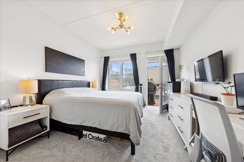 Tiny photo for 1515 N WELLS Street #5C, Chicago, IL 60610 (MLS # 12455345)