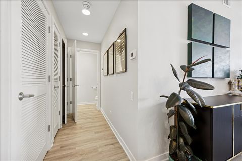 Tiny photo for 1515 N WELLS Street #5C, Chicago, IL 60610 (MLS # 12455345)