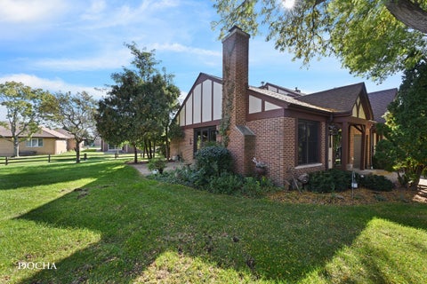 Photo of 2861 Denton Court, Westchester, IL 60154 (MLS # 12757978)