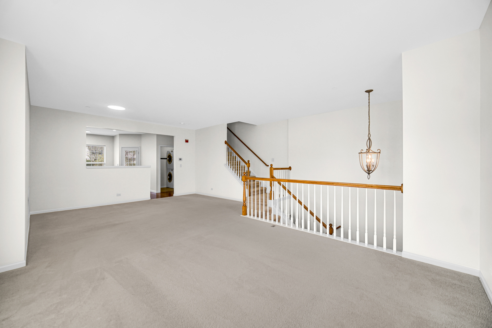 82 Arcadia Lane