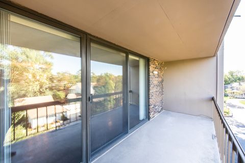 Tiny photo for 1110 Grove Street, Downers Grove, IL 60515 (MLS # 12503135)