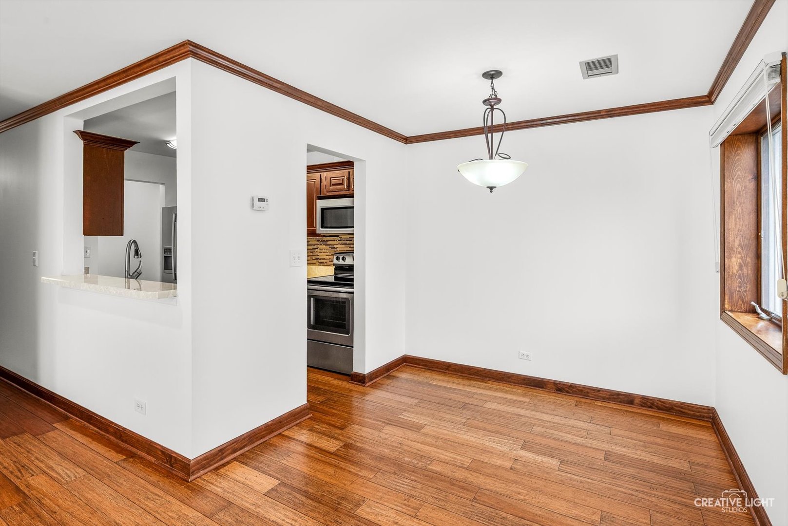 907 Curtiss Street 101
