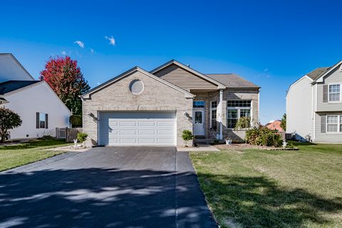 Photo of 2107 Ashbrook Court, Plainfield, IL 60586 (MLS # 12503353) Photo of 2107 Ashbrook Court, Plainfield, IL 60586 (MLS # 12503353)