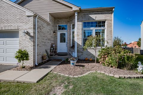 Tiny photo for 2107 Ashbrook Court, Plainfield, IL 60586 (MLS # 12503353)