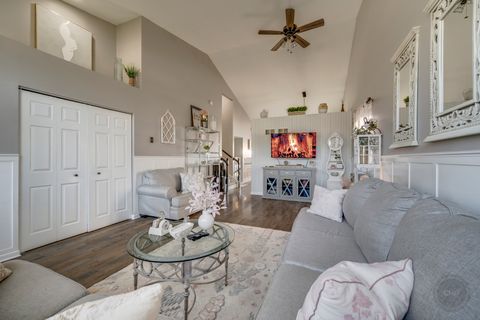 Tiny photo for 2107 Ashbrook Court, Plainfield, IL 60586 (MLS # 12503353)